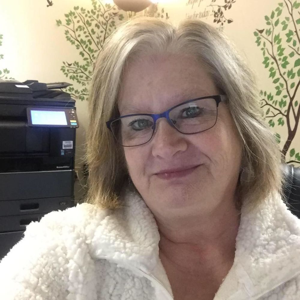 Meet your Posher, Kimberly